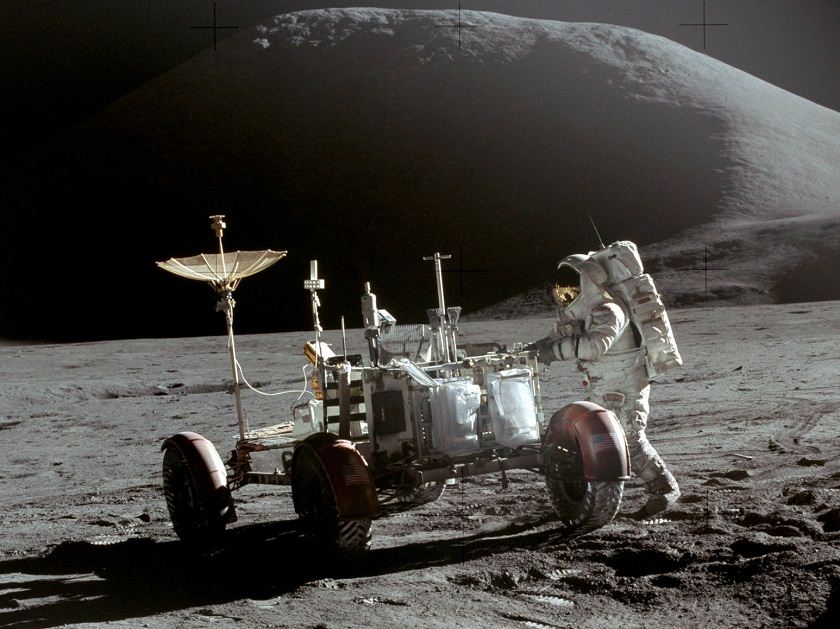 UK-Based Team Successfully Crowdfunds Lunar Mission Moon