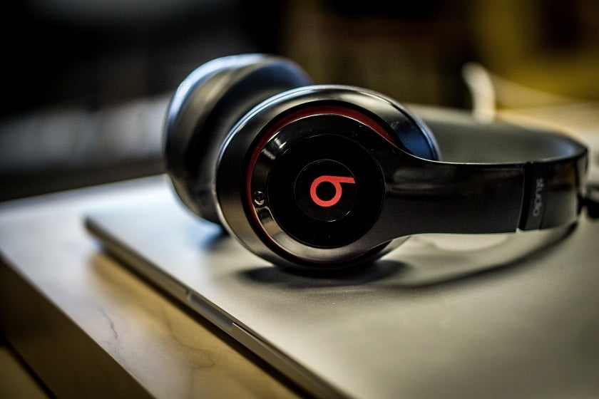 wireless headphones beats