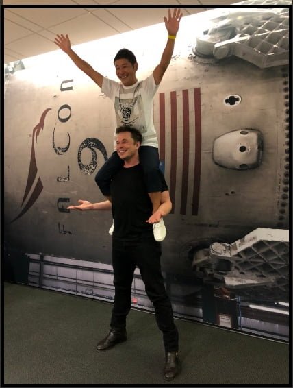 SpaceX lunar Mission 2023