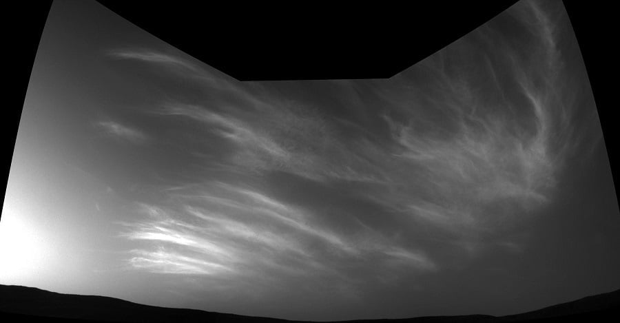 Mars NASA Clouds Curiosity Rover 