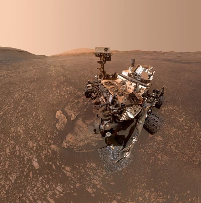 NASA Rover Clouds Curiosity Rover 