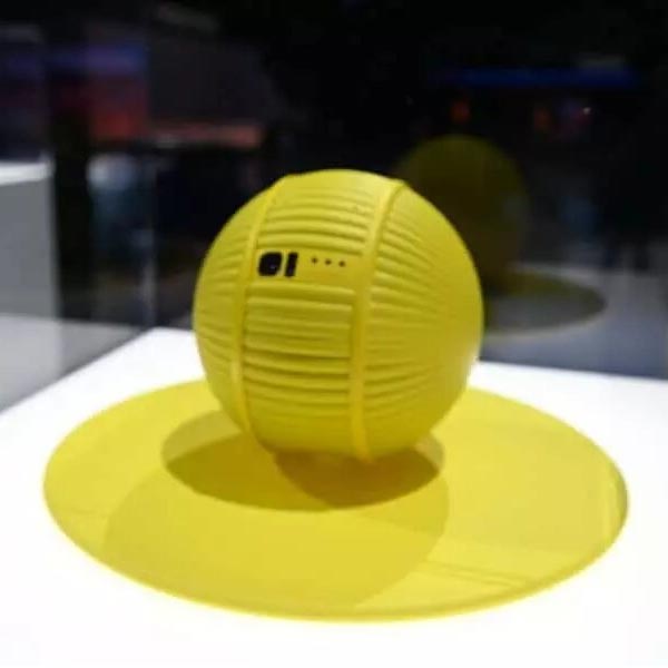 Samsung Ballie : A cute robot assistant you didn’t know you need