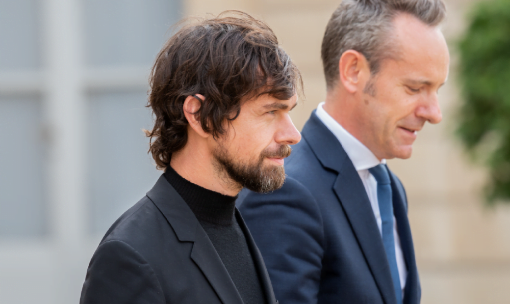 Twitter agrees to pay over $800 million to settle lawsuit over inaccurate growth projections