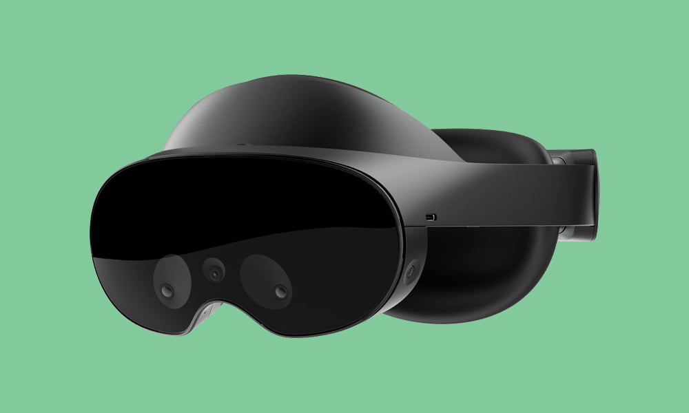 Meta Quest Pro VR Headset: Bridging the Gap between Real and Virtual