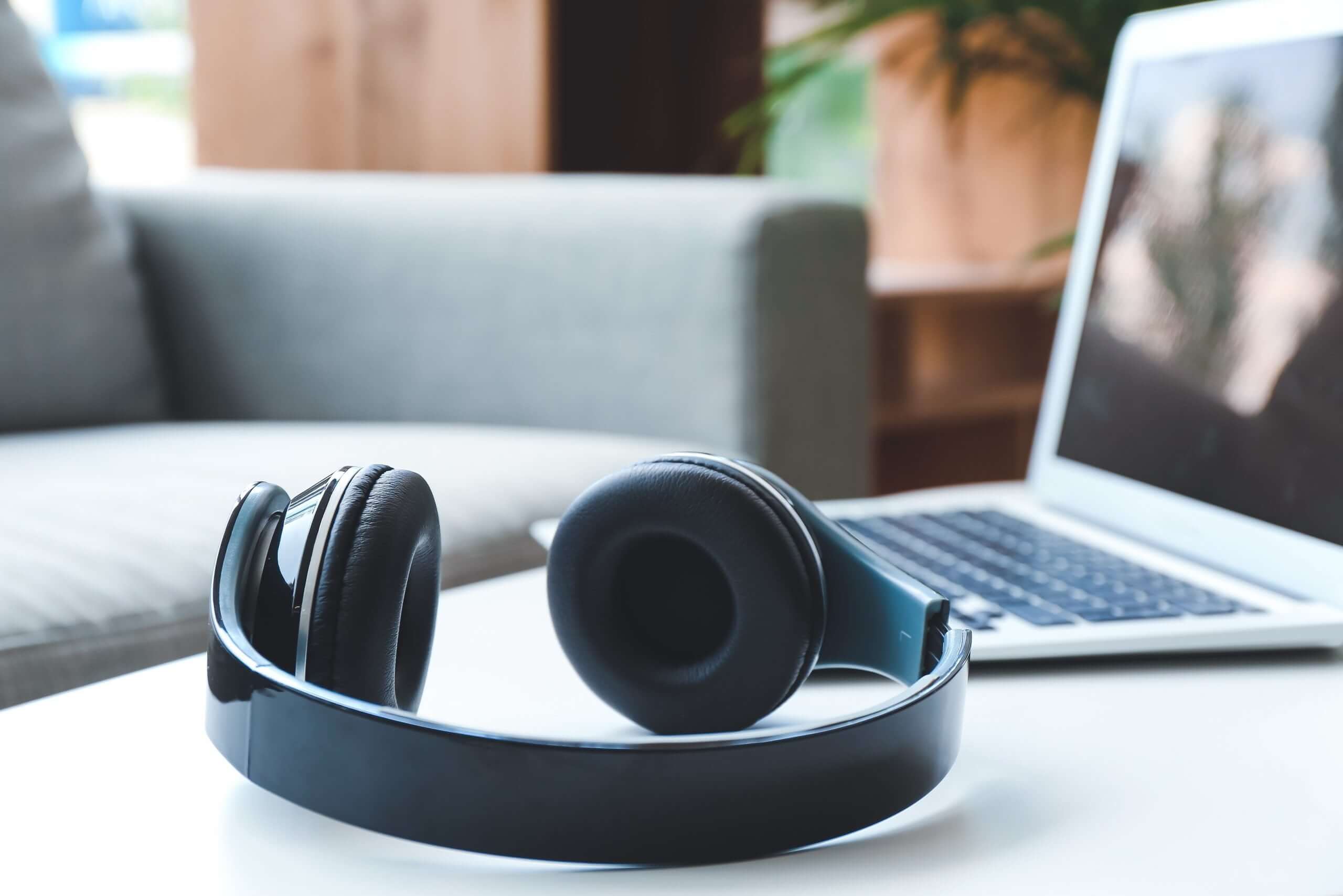 The Best Wireless Headphones to Cut the Cord and Enjoy Music Anywhere