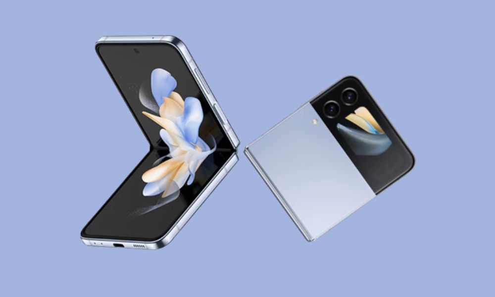 Galaxy Z Flip 4 vs Motorola Razr Plus