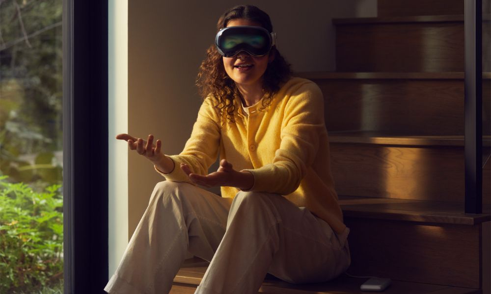 Is Apple Losing Confidence as It Cuts Back on Vision Pro Headset Production?