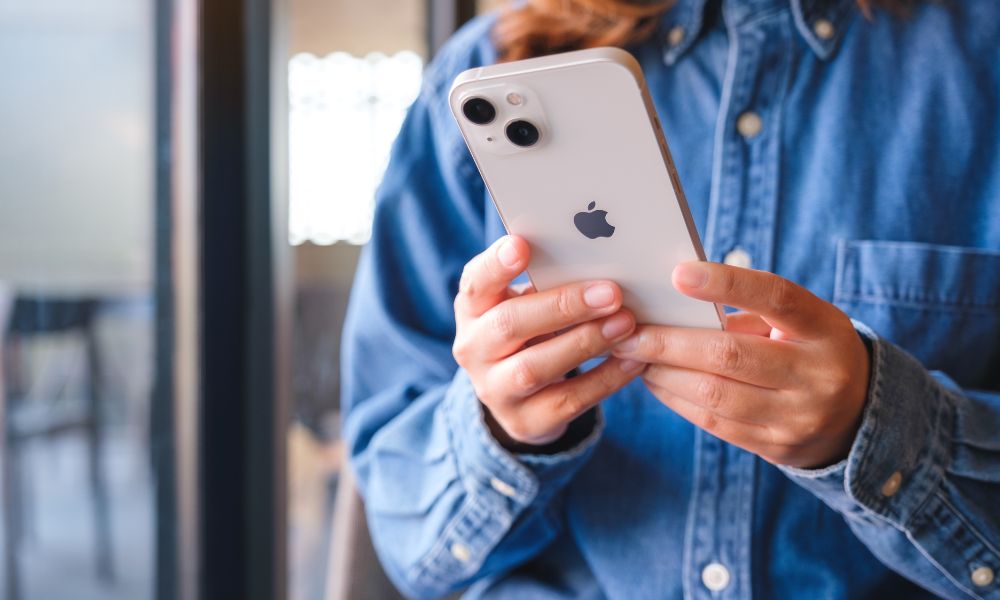 10 Things to Check Before Buying a Used iPhone