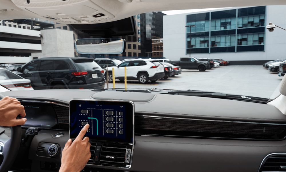 Qualcomm Teams with Alphabet's Google for Custom Automotive AI Solutions