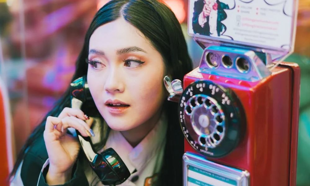 ChatGPT Is Now Accepting Phone Calls—Get Dialing for a Quick Call