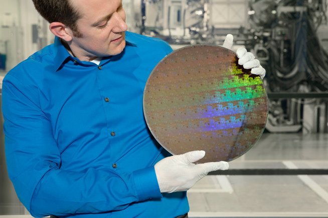 IBM Research Team Comes up with 5-nanometer Semiconductor Chip