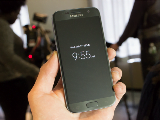 Always On Display of Samsung Galaxy S7 Receives an Interesting Update