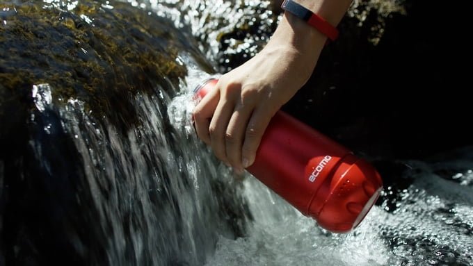 Ecomo: the World’s First Water Purification Bottle