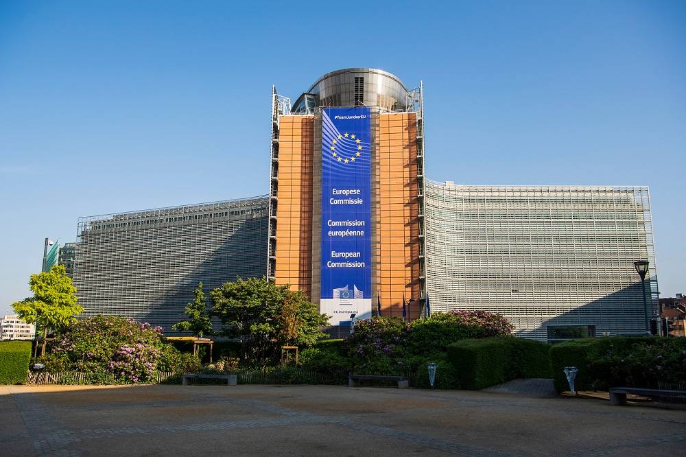 Googles AdTech Dominance Challenged by European Publishers