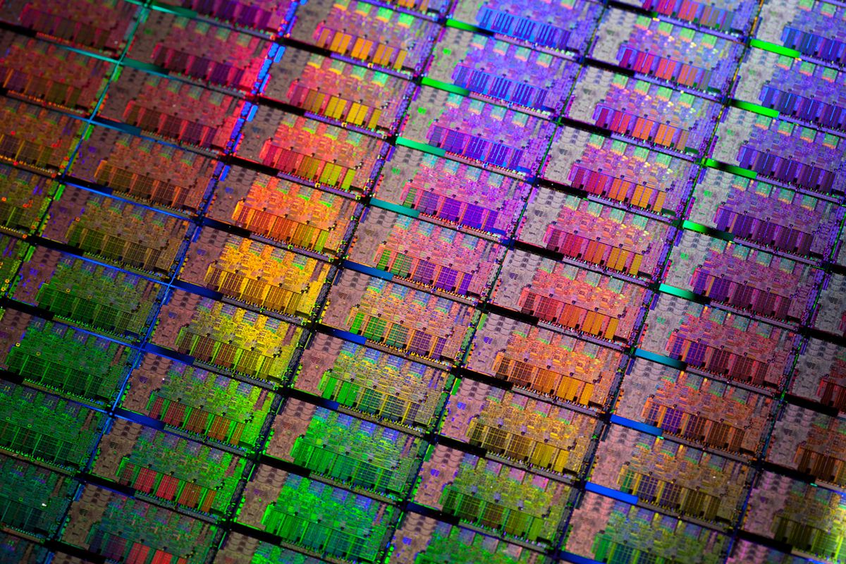 Intel to Sell Customized Computing Chips by 2016