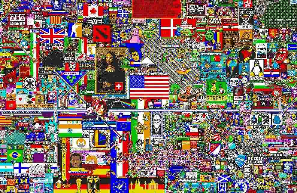Reddit is bringing back r/Place for April Fools’ Day