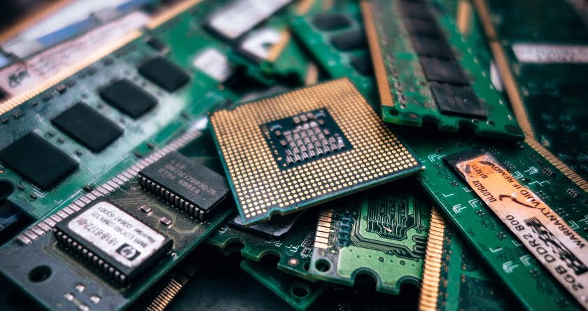 Renesas push to acquire IDT for $6.7B to develop chips for self-driving cars