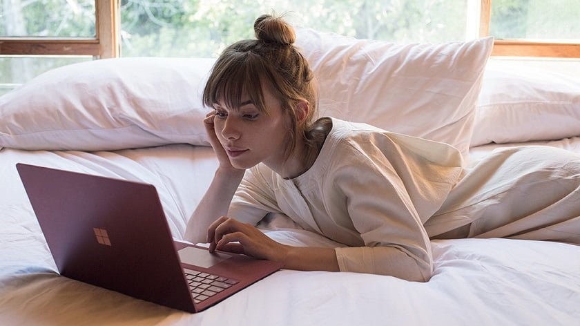 Microsoft Surface Laptop Review: It’s Not Just a MacBook Killer