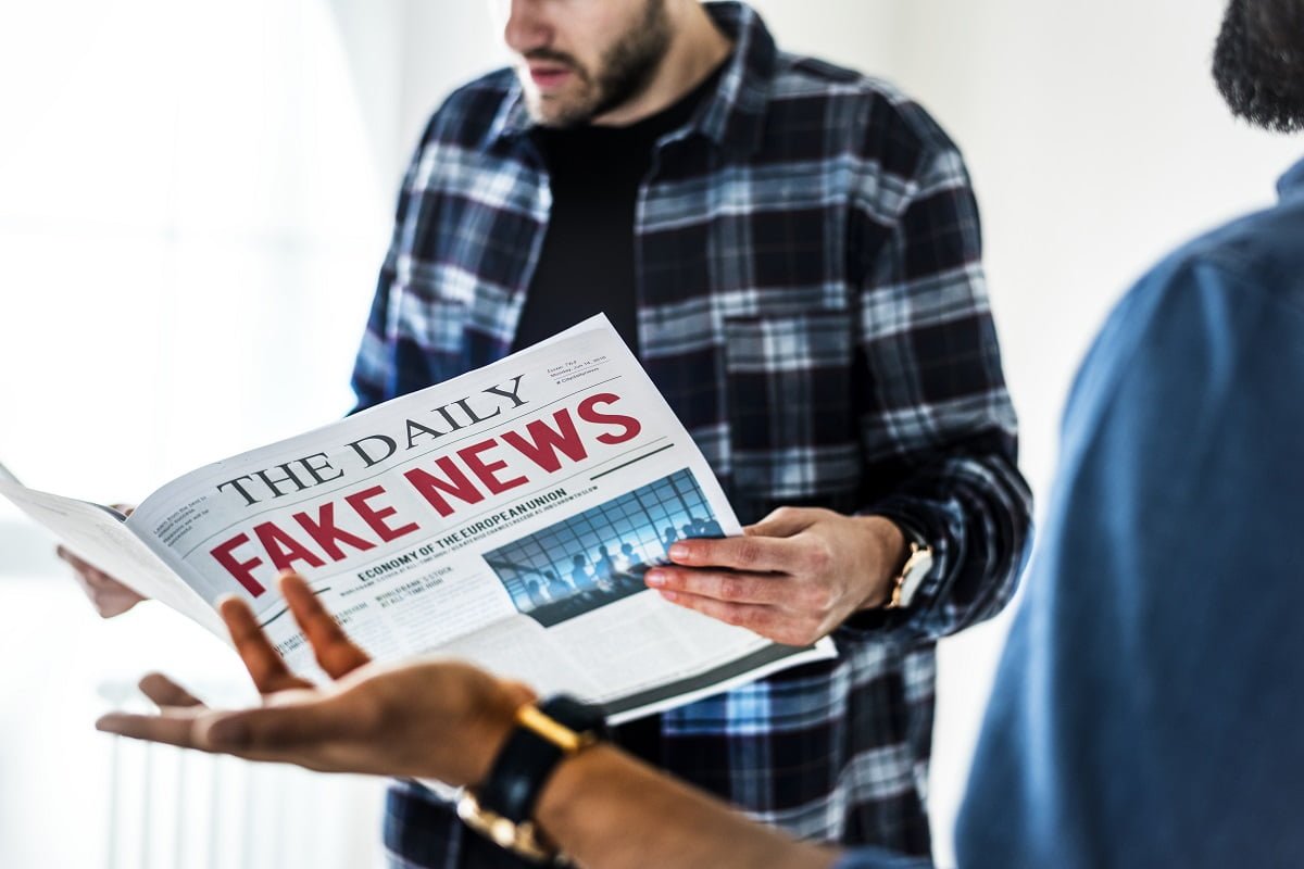 Developers of fake news-generating algorithm plans releasing it to the public
