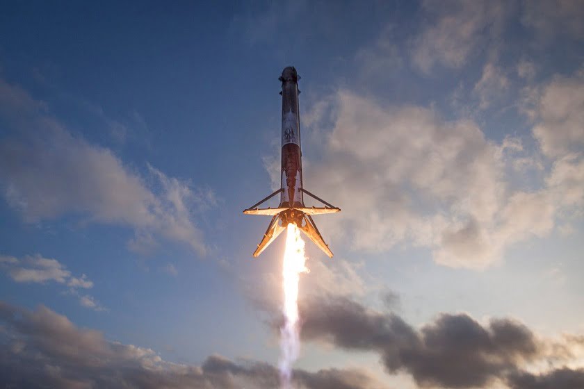 SpaceX Launches the Spy Military Satellite NROL-76; Landing Back the Falcon 9 Rocket Successfully
